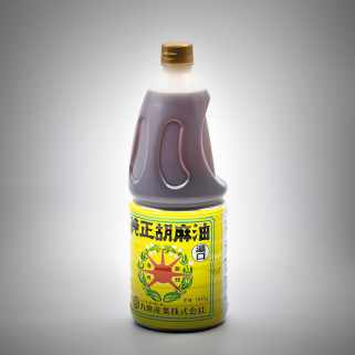 Roasted Koikuchi sesame oil, strong flavor