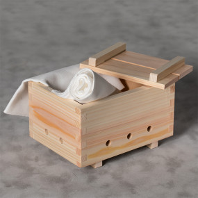 Hinoki cypress wood tofu or rice press Material