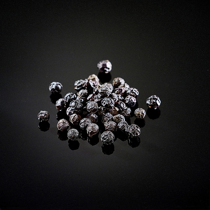 https://www.nishikidori.com/2641/black-peppercorns-from-mondulkiri.jpg