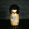 Kokeshi doll bloom