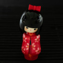 Muñeca Kokeshi Otomesode - Una niña con kimono