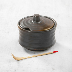 Shichimi-karashi-spices pot, Yakishime cylindrical design