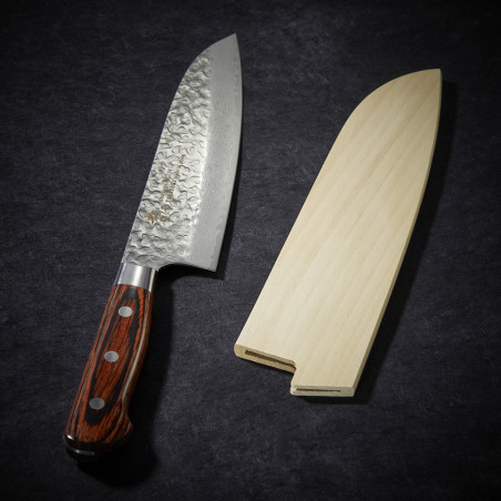 Couteau Santoku, lame Damassée 33 couches martelée 180 mm