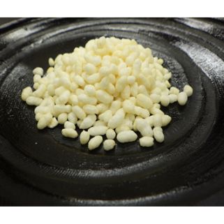 Grains de riz gluant soufflés 