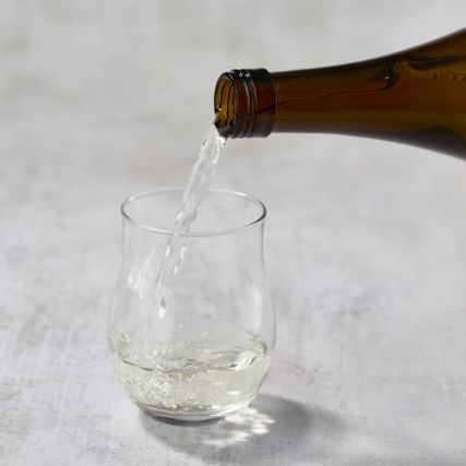 KID Junmai Ginjo sake,15.5% 720 ml